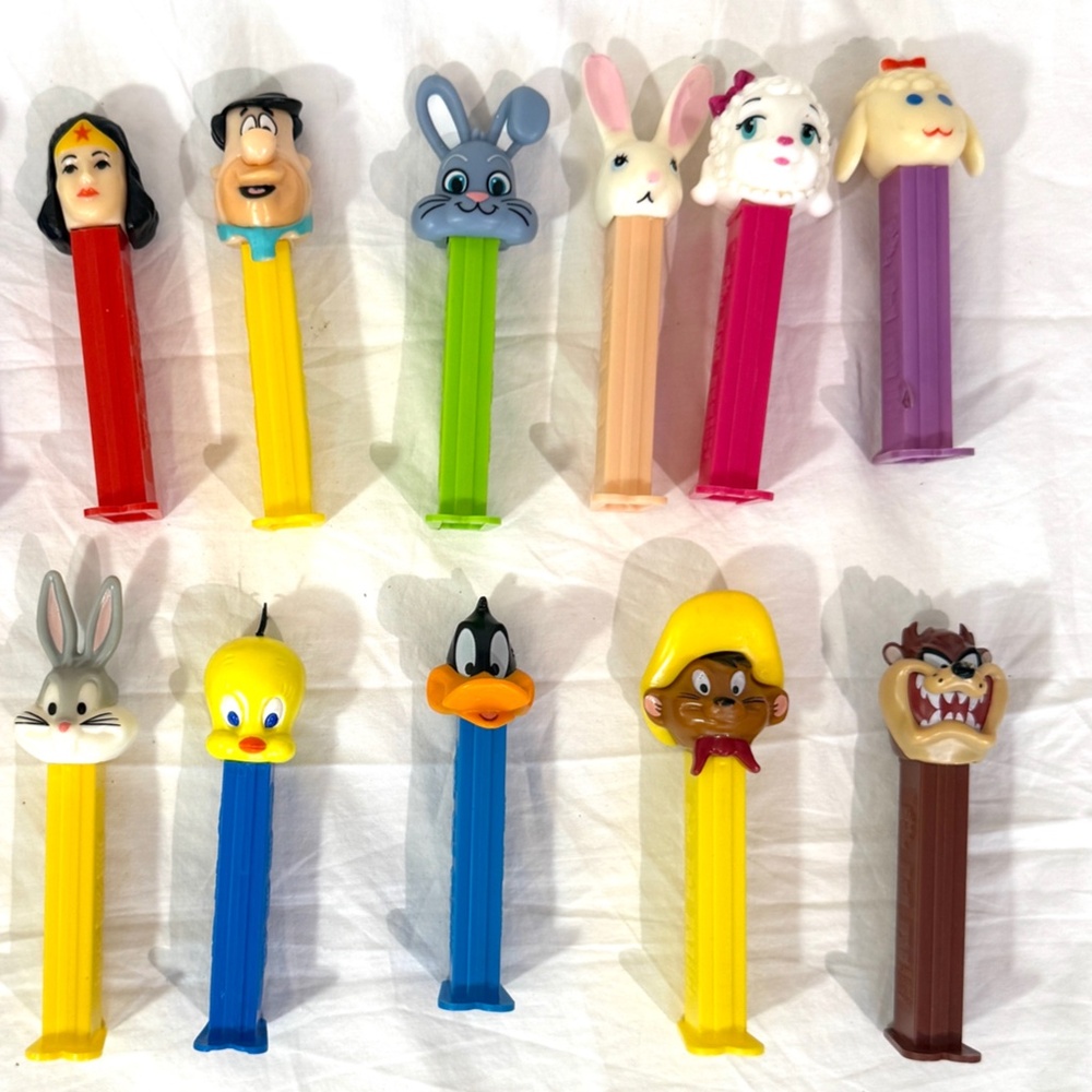 Set of 18 PEZ Dispensers VNTG 80s, 90s, 00s - Picture 3 of 4